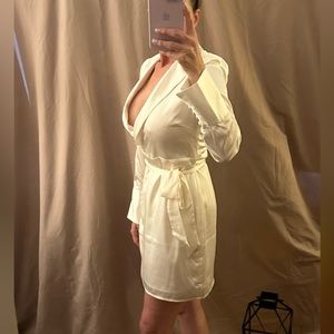 Off white wrap around silk guess dress has never been worn tags still on item